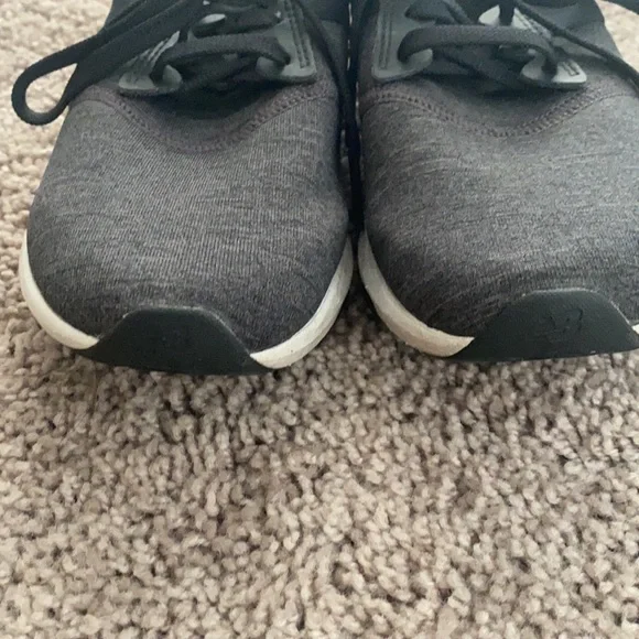 New balance sneakers - Picture 4 of 9